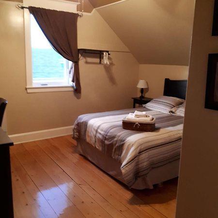 Bed and Breakfast Dans Les Draps De Morphee Campbellton Zewnętrze zdjęcie