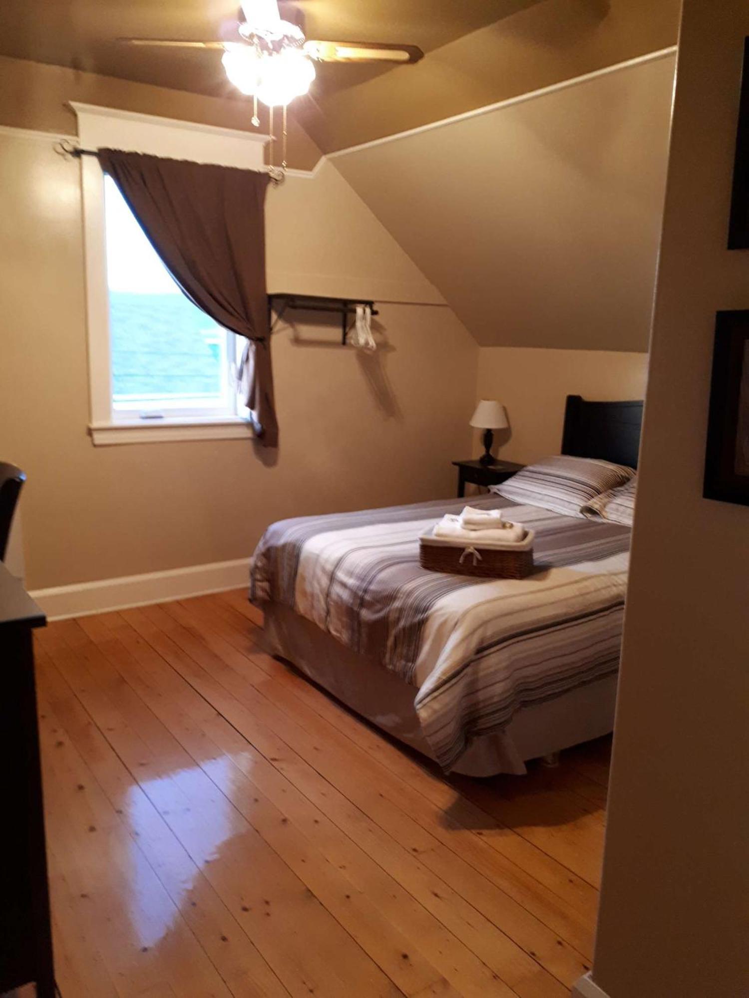 Bed and Breakfast Dans Les Draps De Morphee Campbellton Zewnętrze zdjęcie