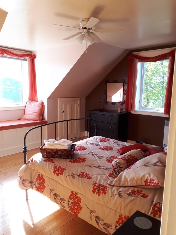 Bed and Breakfast Dans Les Draps De Morphee Campbellton Zewnętrze zdjęcie